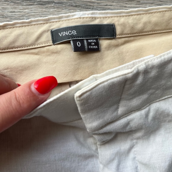 Like new, Vince 58% linen white wants, flattering fit! No rips/stains - Picture 4 of 12